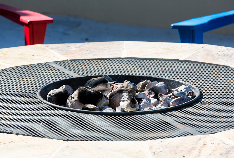 Top Tips For A Firepit On Your Vinyl Deck Surface